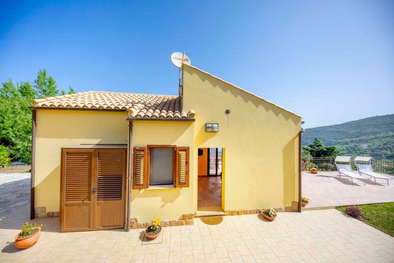 Villa Lavanda Cefalu Exterior photo